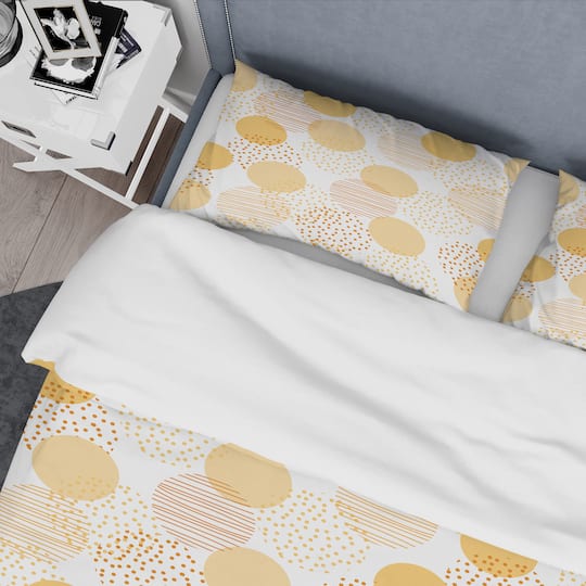 Designart 'Circular Abstract Retro Geometric IX' Mid-Century Duvet Cover Set